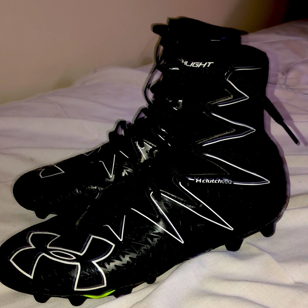 Under armour highlight football cleats